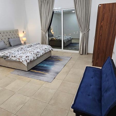 Lavish Private Rooms Sharjah Ngoại thất bức ảnh