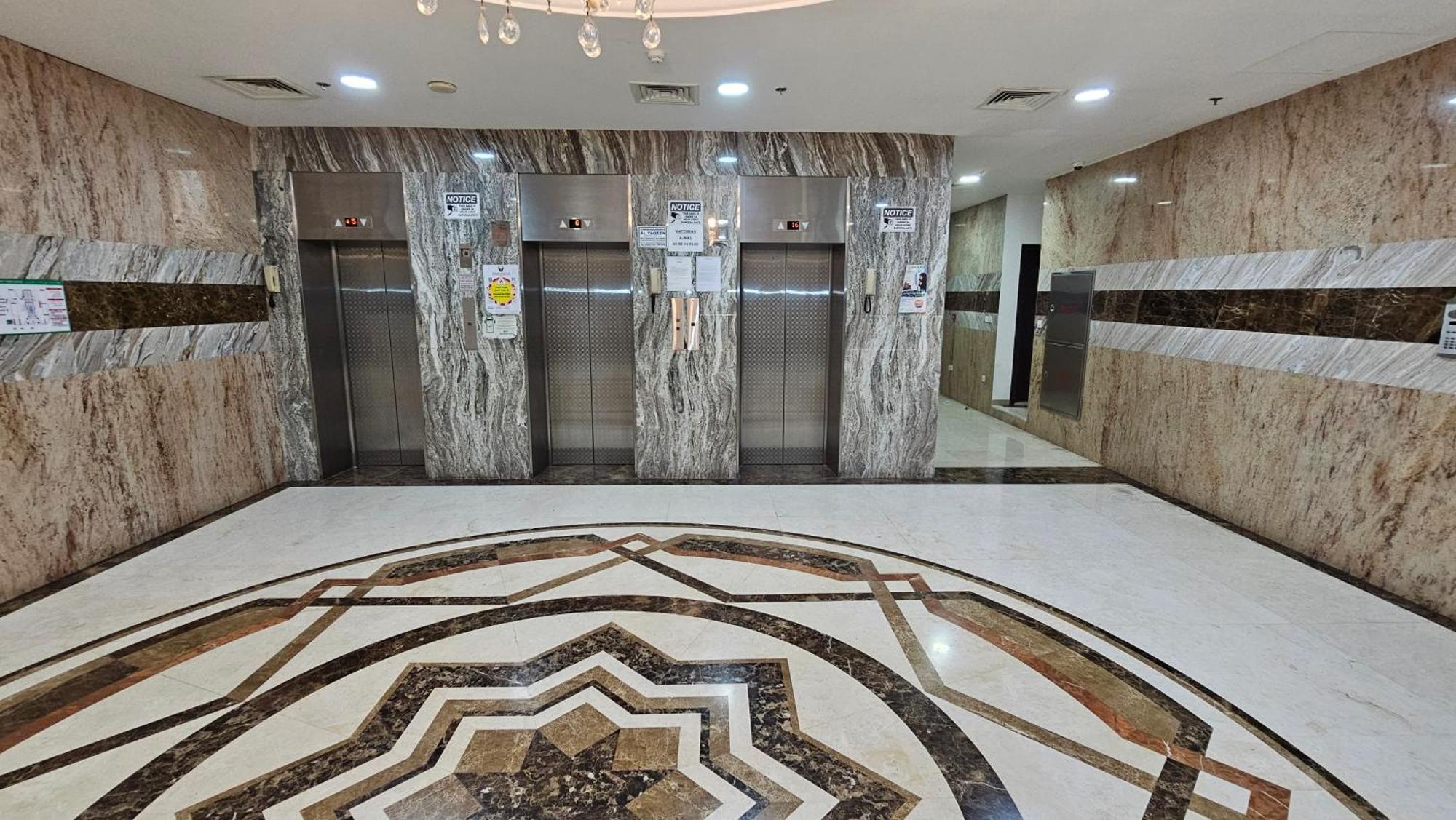 Lavish Private Rooms Sharjah Ngoại thất bức ảnh