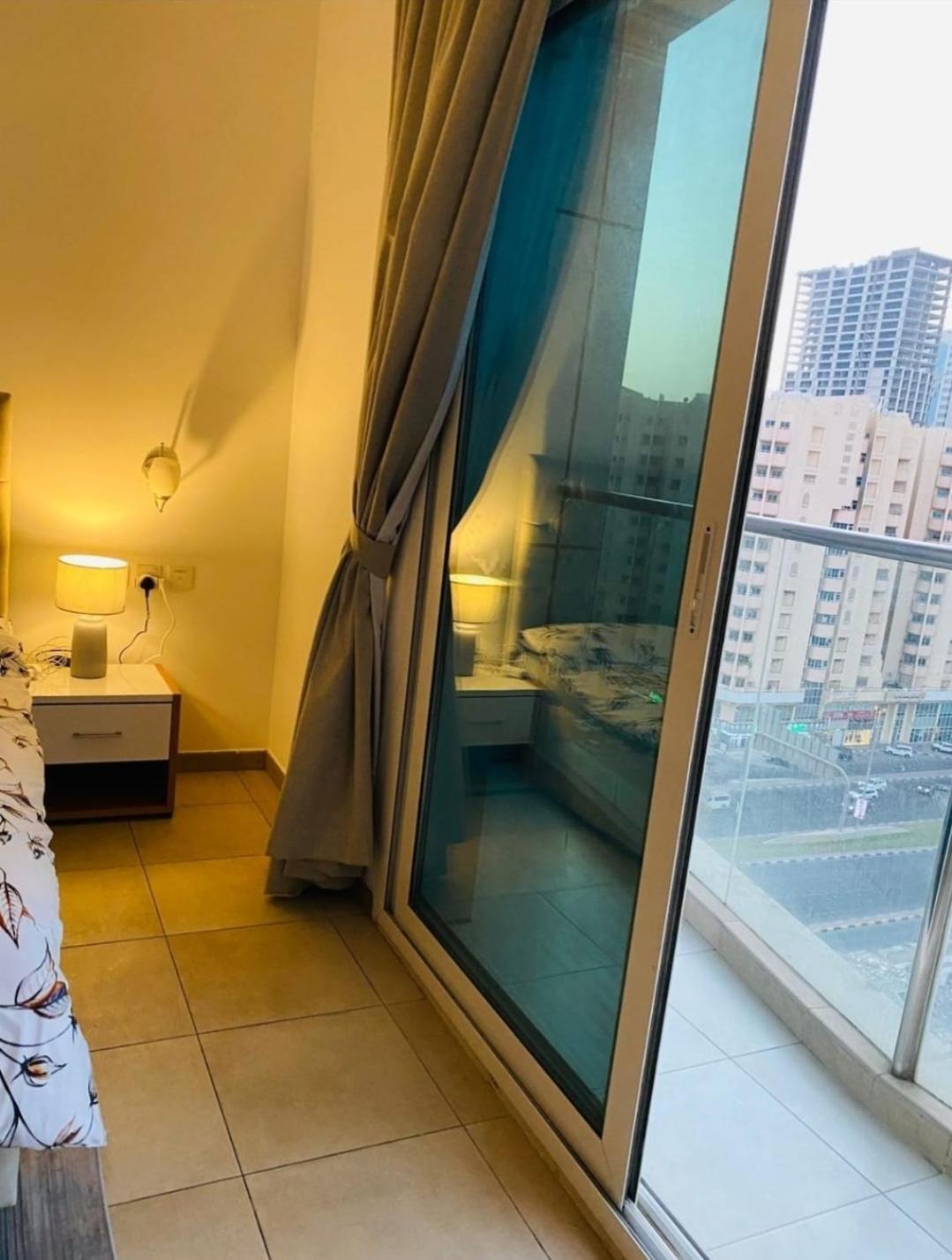 Lavish Private Rooms Sharjah Ngoại thất bức ảnh